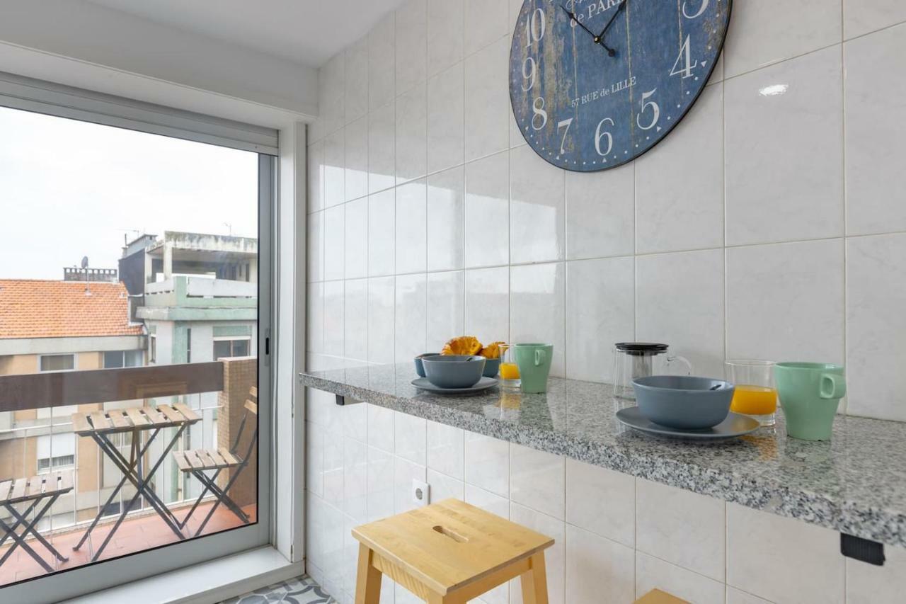 Trindade Sunny Downtown Apartment With Balcony & Ac OOporto Exterior foto